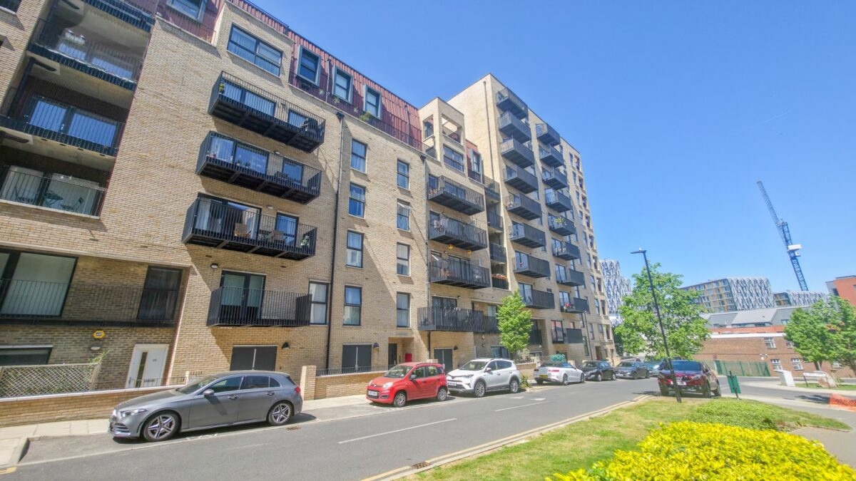 Knowles Court, 18 Brumwell Avenue, Woolwich, London, SE18