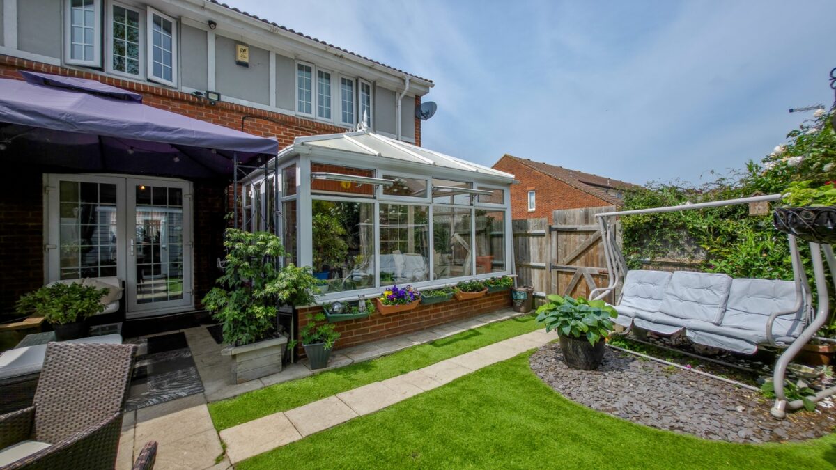 Longworth Close, Thamesmead, London, SE28