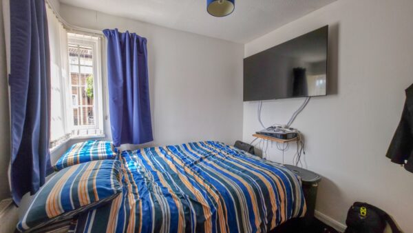 Longworth Close, Thamesmead, London, SE28