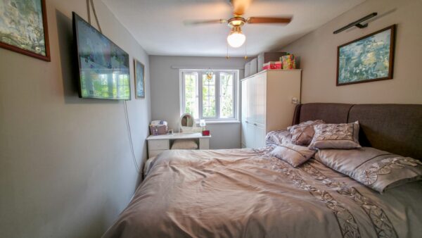 Longworth Close, Thamesmead, London, SE28