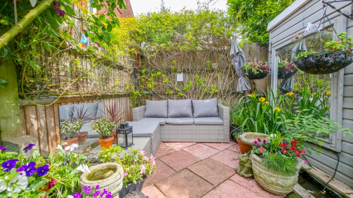 Longworth Close, Thamesmead, London, SE28
