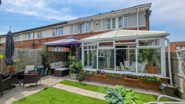 Longworth Close, Thamesmead, London, SE28