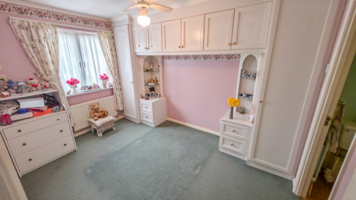 Birchdene Drive, Central Thamesmead, London, SE28