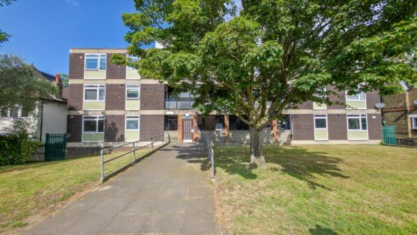 Shrewsbury Lane, Shooters Hill, London, SE18