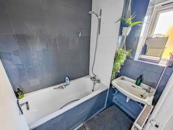 22 Lydden Court, Restons Crescent, Eltham, SE9