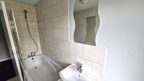 Crowden Way, North Thamesmead, London, SE28