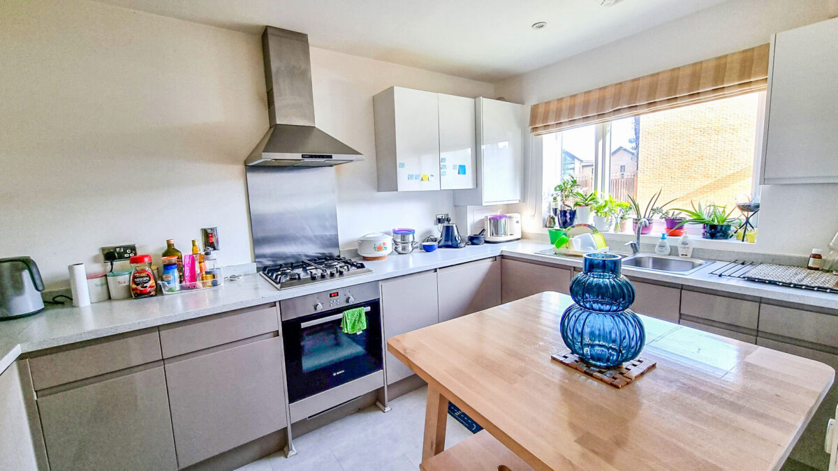 Potter Close, London, SE2