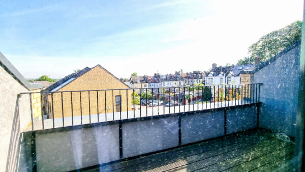 Potter Close, London, SE2