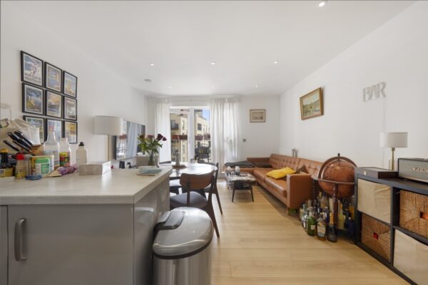 Knowles Court, 18 Brumwell Avenue, Woolwich, London, SE18