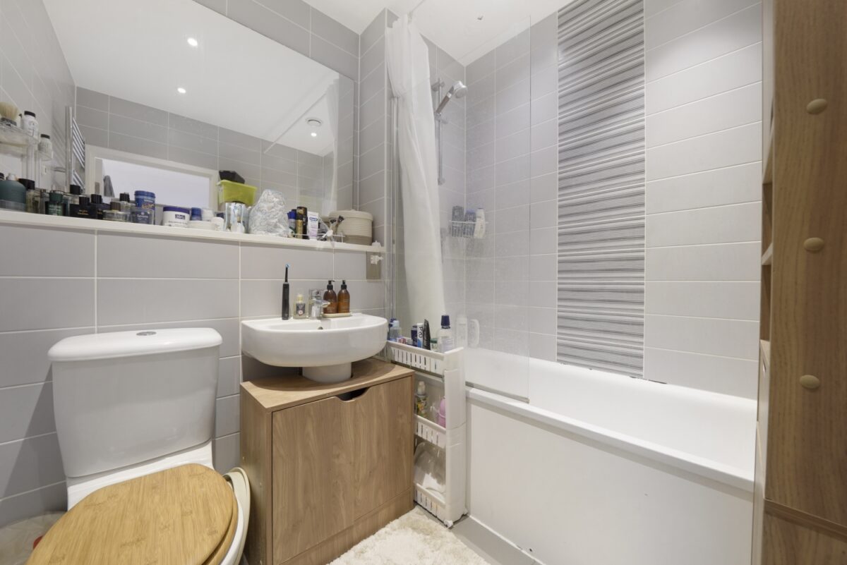 Knowles Court, 18 Brumwell Avenue, Woolwich, London, SE18
