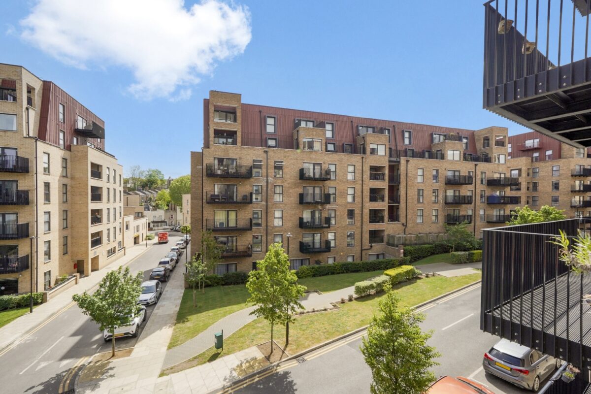 Knowles Court, 18 Brumwell Avenue, Woolwich, London, SE18