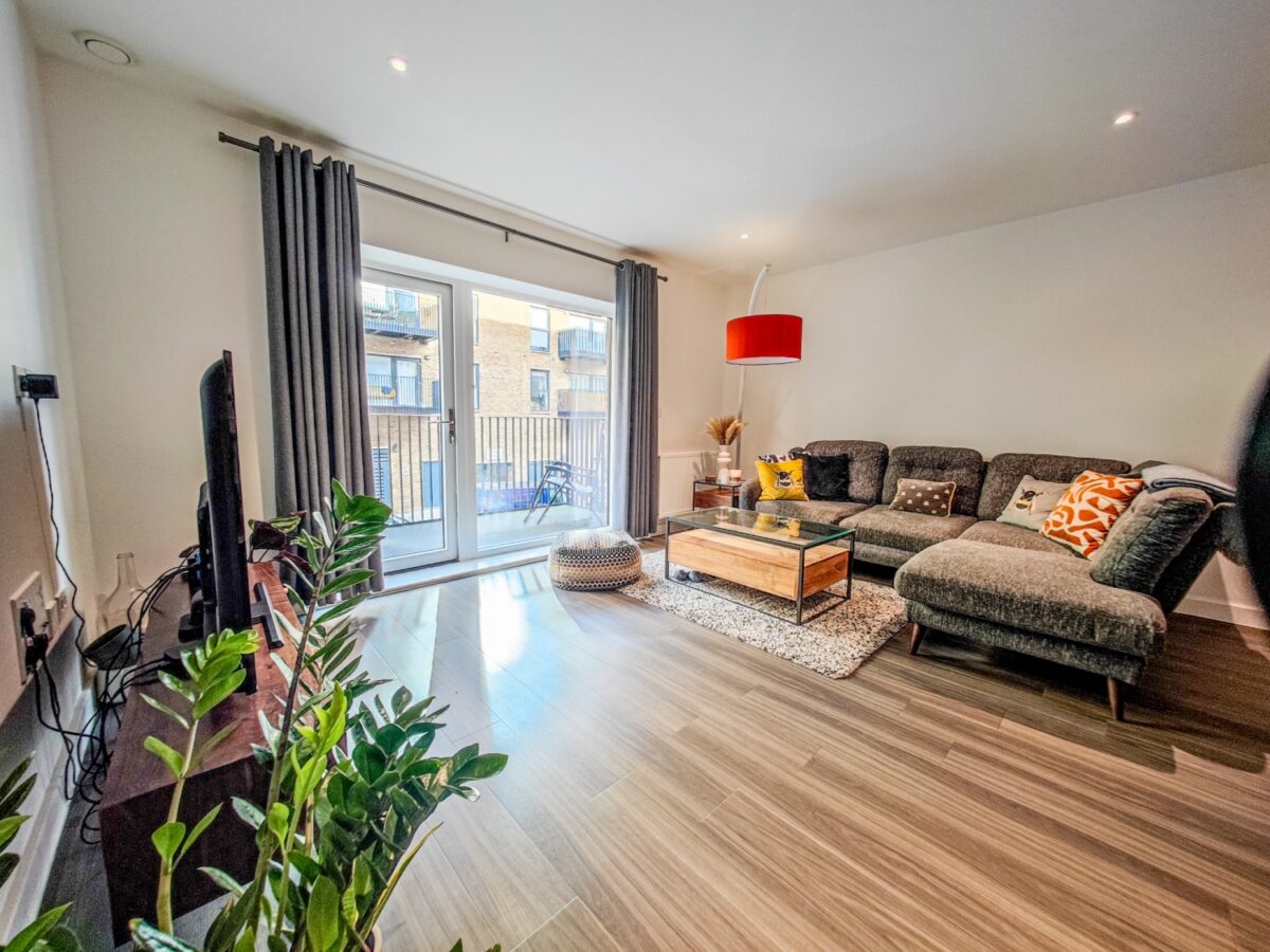 Flat 101,Searles Court Rolfe Terrace, Woolwich