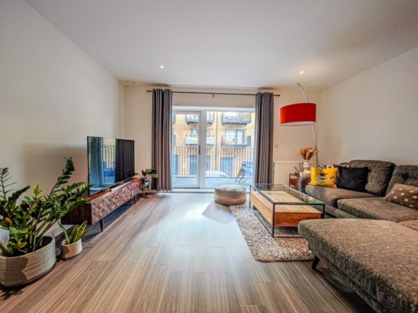 Flat 101,Searles Court Rolfe Terrace, Woolwich