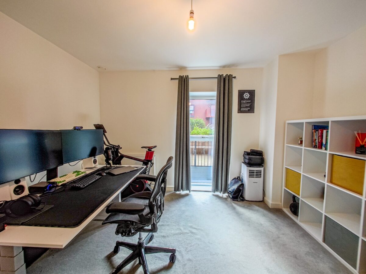 Flat 101,Searles Court Rolfe Terrace, Woolwich