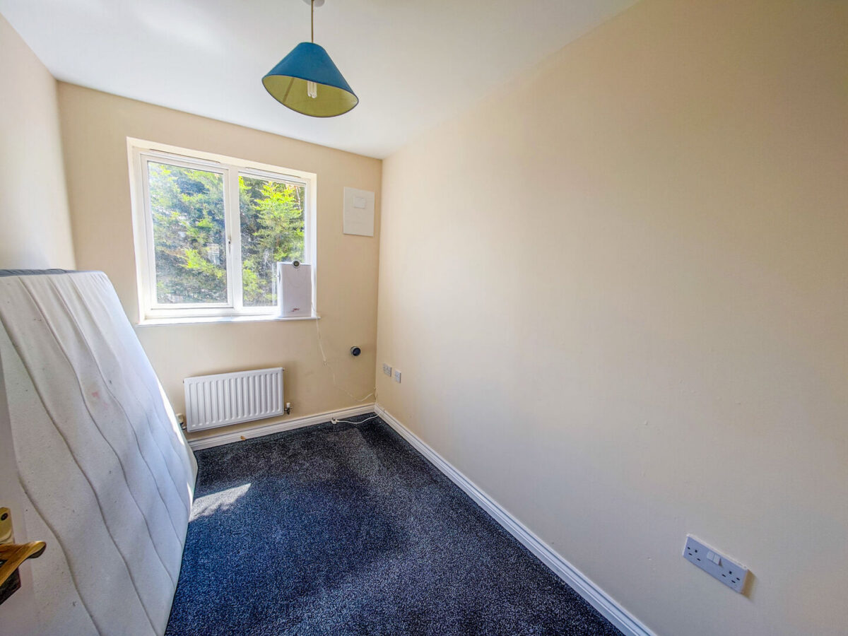Martins Walk, West Thamesmead, London, SE28