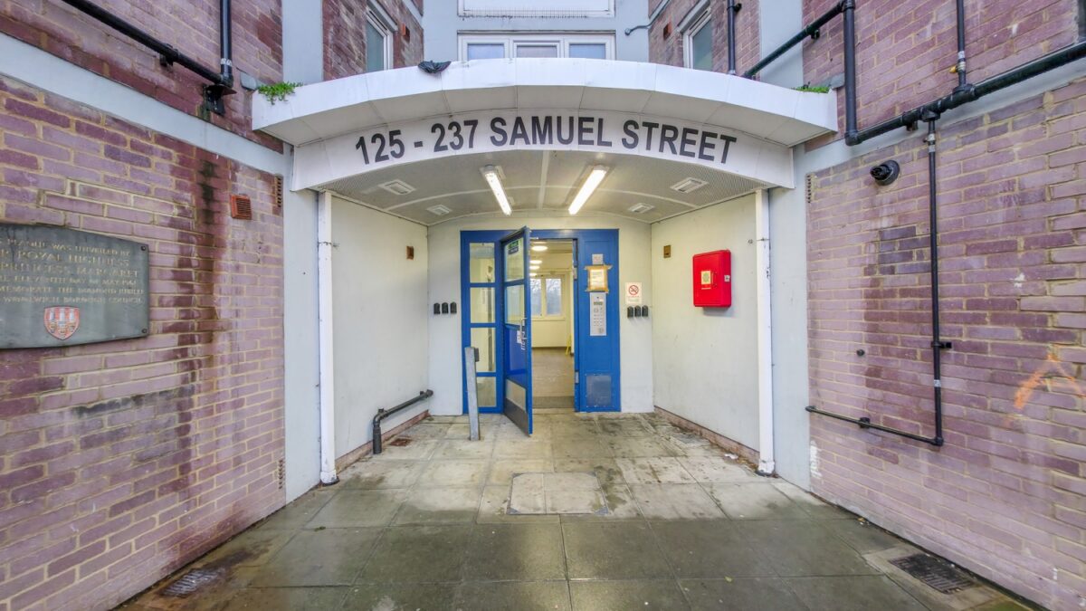 Samuel Street, Woolwich, London, SE18