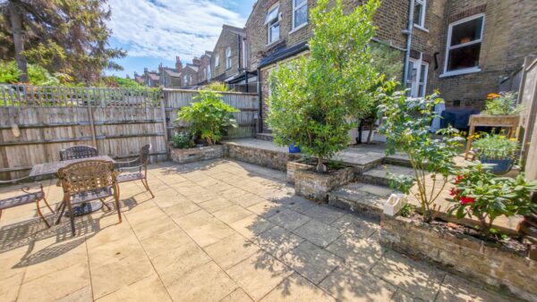 Dallin Road, Shooters Hill, London, SE18
