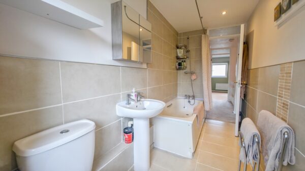 Woolf Close, Thamesmead, London, SE28