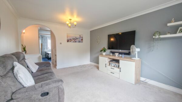 Woolf Close, Thamesmead, London, SE28