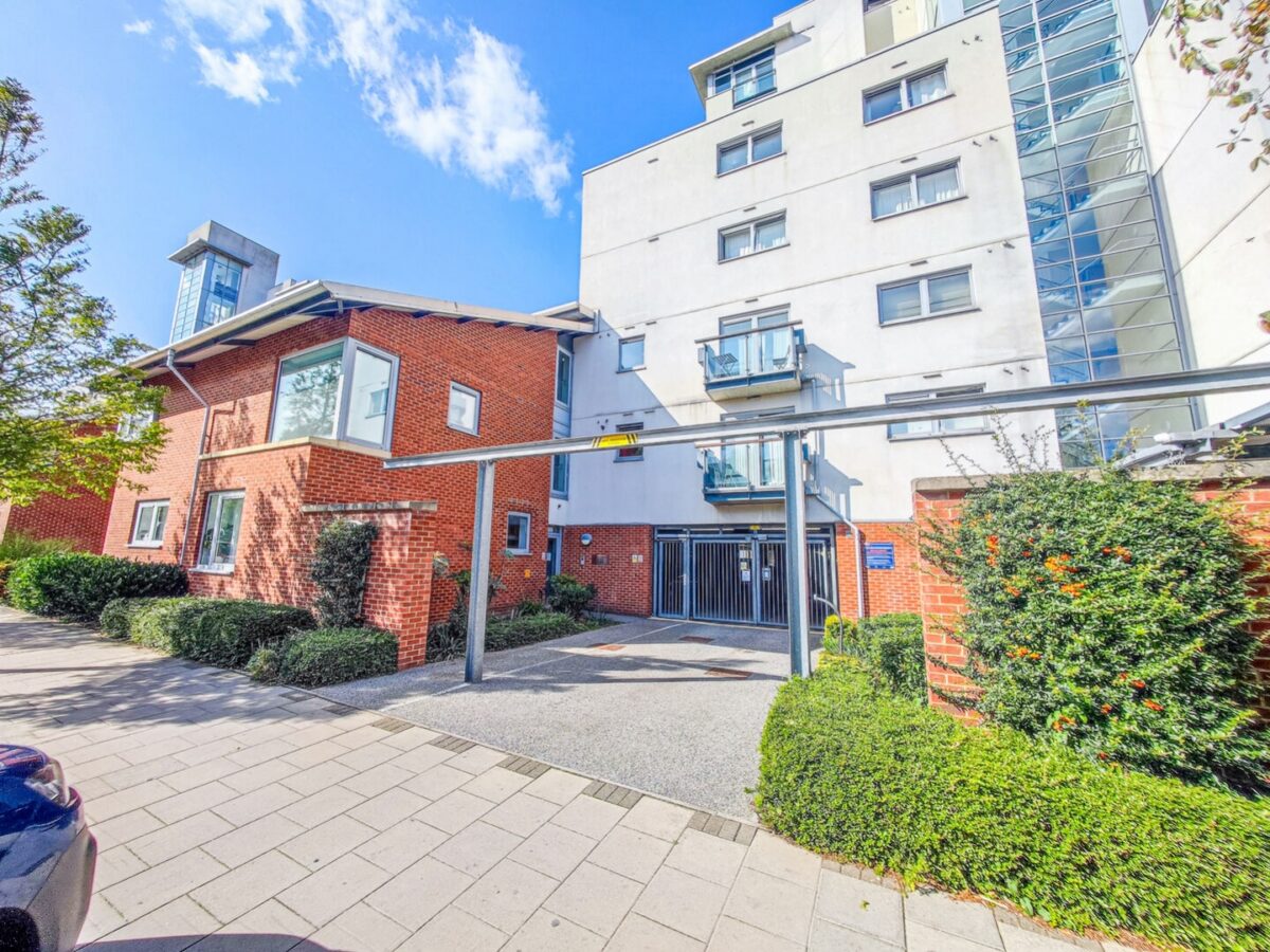 Erebus Drive, Thamesmead, SE28