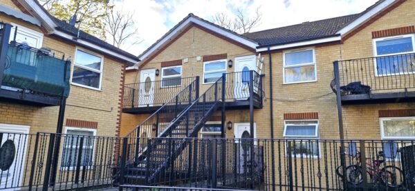 Uplands Close, London, SE18