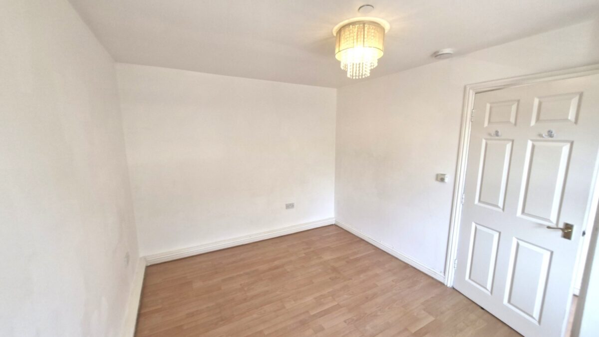 Uplands Close, London, SE18