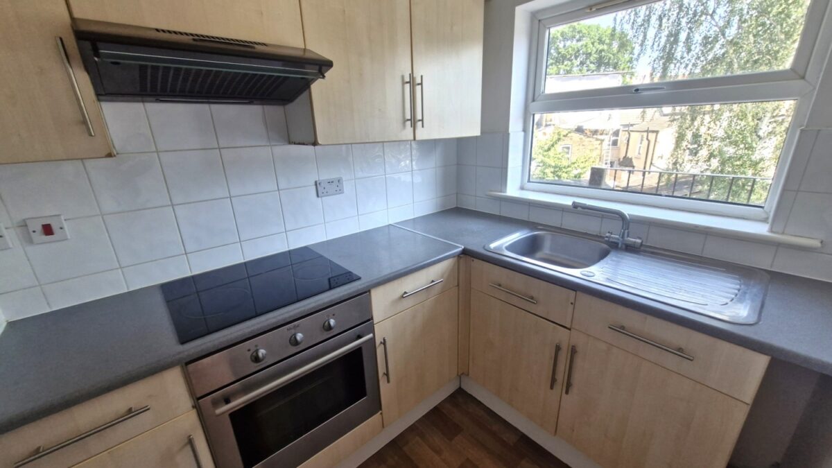 Uplands Close, London, SE18