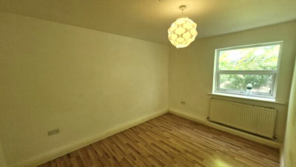 Uplands Close, London, SE18