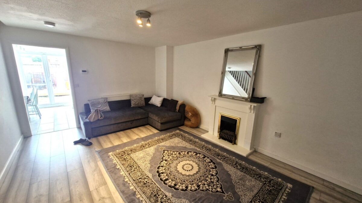 Grasshaven Way, London, London, SE28