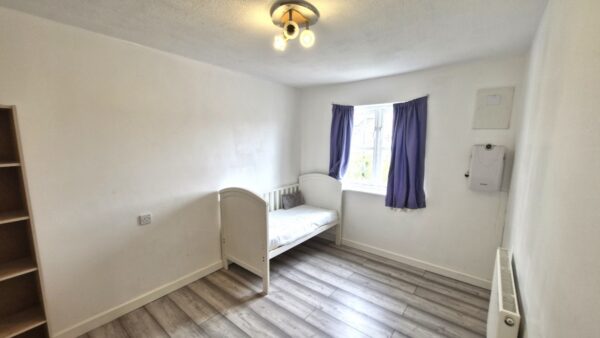 Grasshaven Way, London, London, SE28