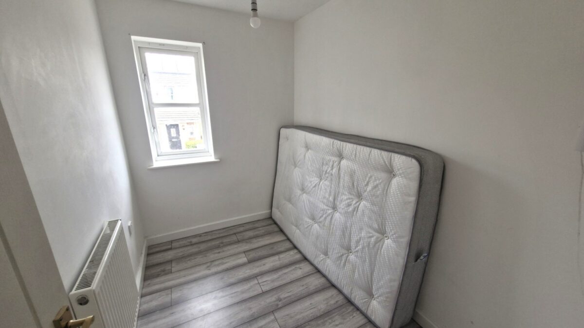 Grasshaven Way, London, London, SE28