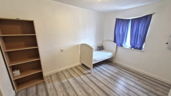 Grasshaven Way, London, London, SE28