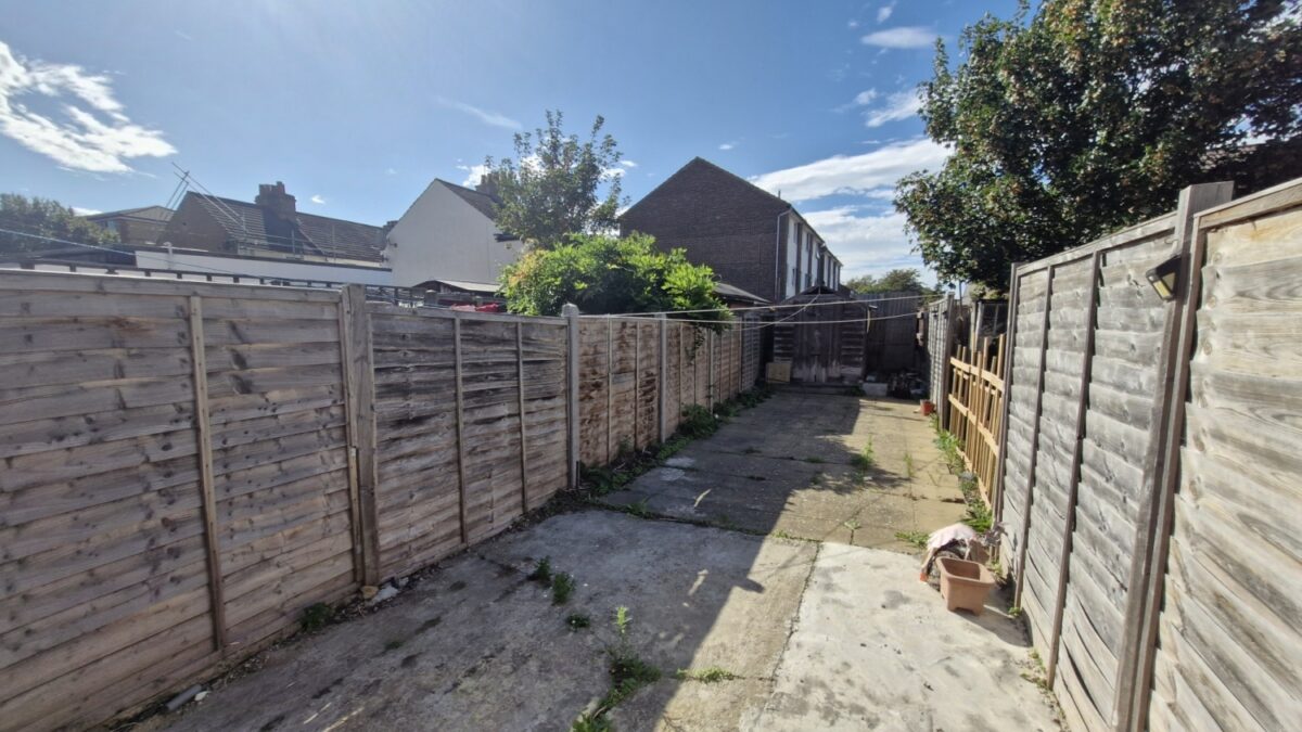 St. Albans Road, Dartford, Kent, DA1