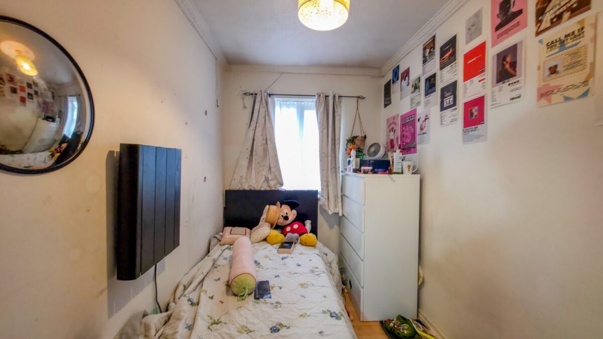 Fairway Drive, North Thamesmead, London, SE28
