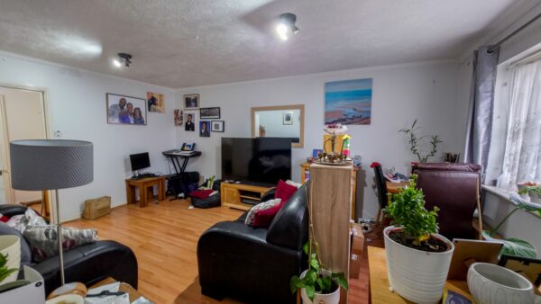 Fairway Drive, North Thamesmead, London, SE28