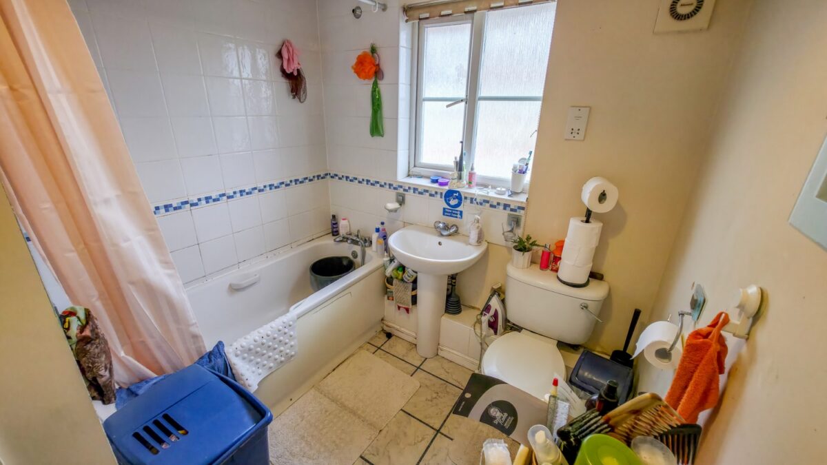 Fairway Drive, North Thamesmead, London, SE28