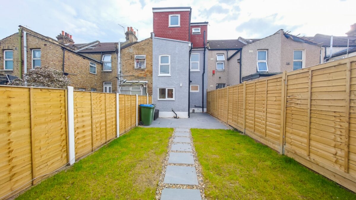 Benares Road, Plumstead, SE18