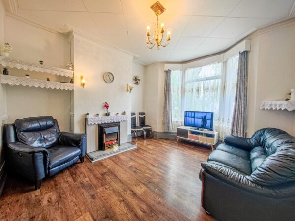 Plumstead Common Road, Plumstead, SE18 2RT