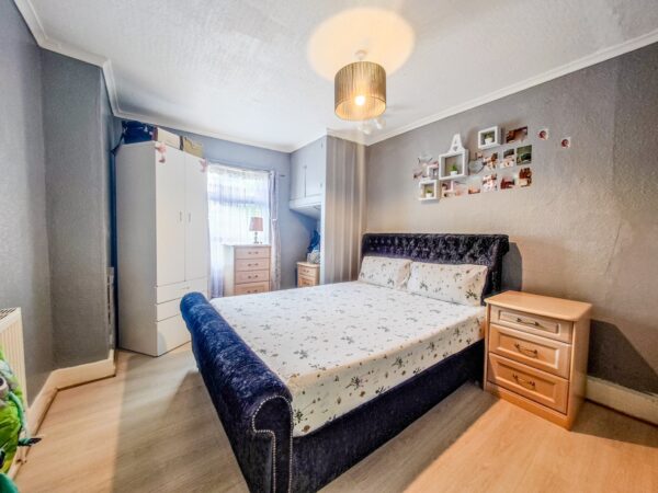 Plumstead Common Road, Plumstead, SE18 2RT