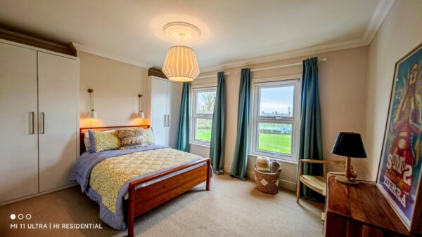 St. Johns Terrace, Plumstead Common, London, SE18
