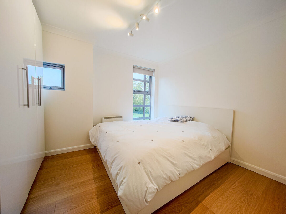 Charlesmere Gardens, West Thamesmead, London, SE28