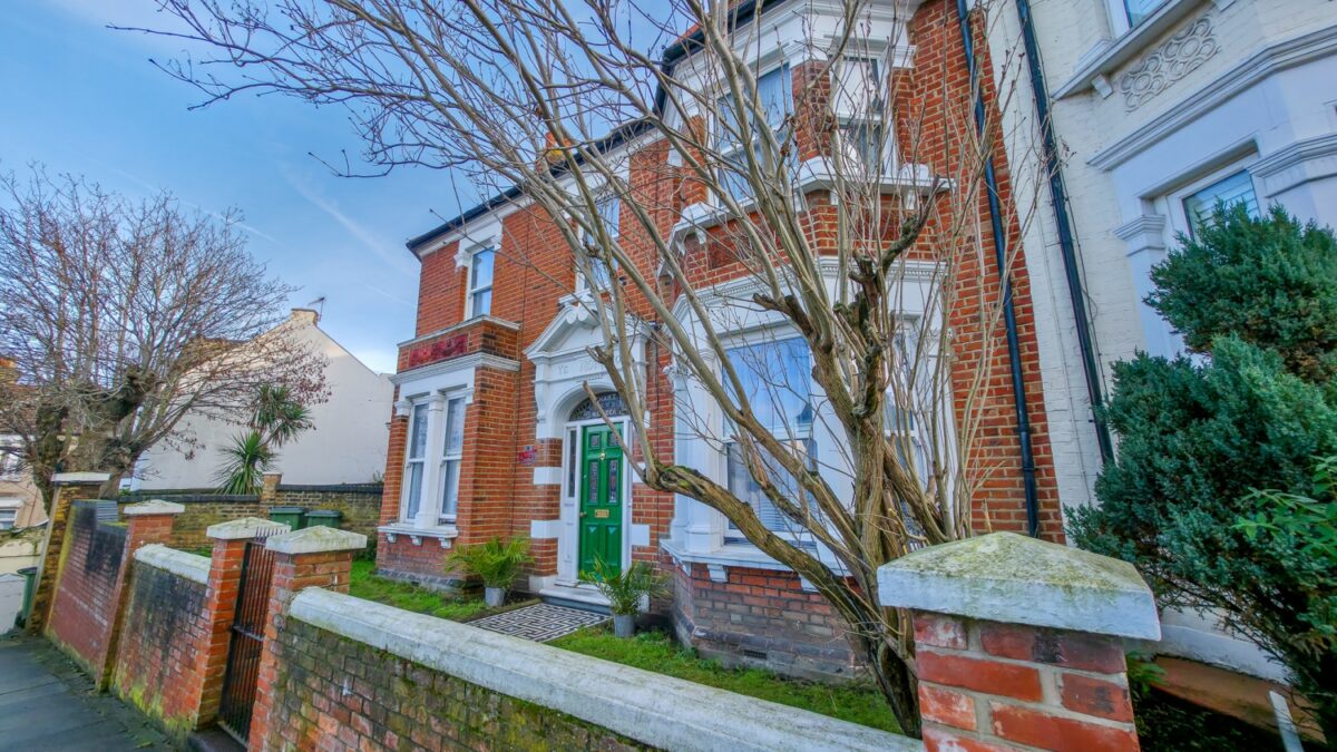 Chestnut Rise, Plumstead, London, SE18