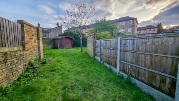 Chestnut Rise, Plumstead, London, SE18
