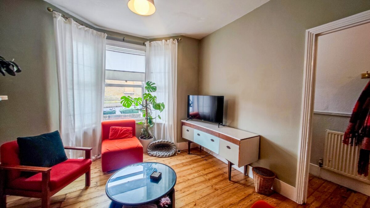 Palmerston Crescent, Plumstead, SE18