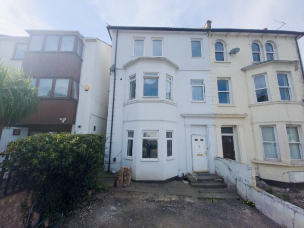Eglington Hill, Shooters Hill, SE18 3NR