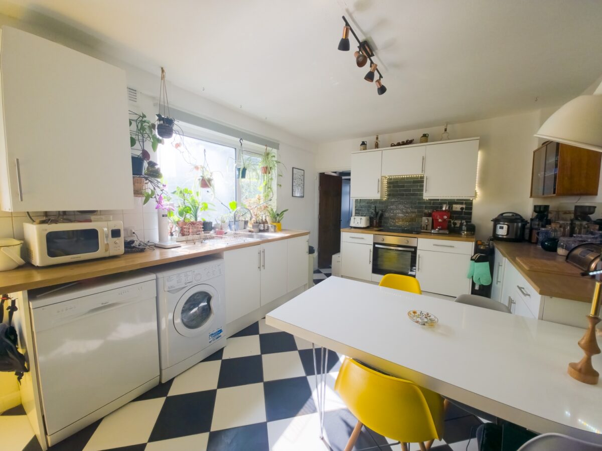 Eglington Hill, Shooters Hill, SE18 3NR
