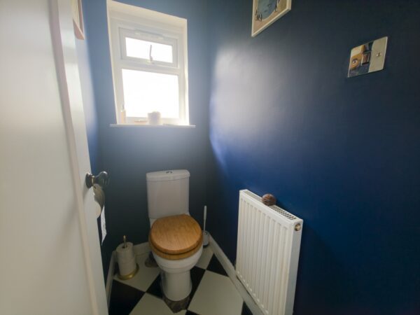 Eglington Hill, Shooters Hill, SE18 3NR