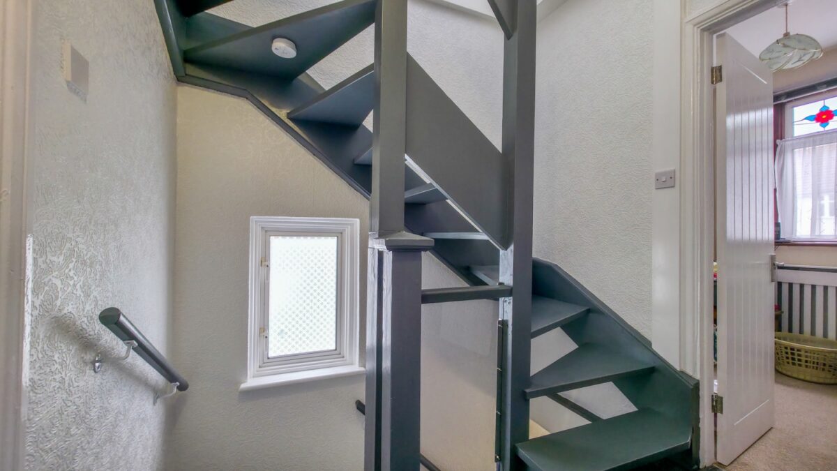 Moordown, Shooters Hill, SE18
