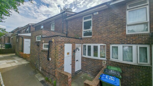 Swetenham Walk, Plumstead, SE18