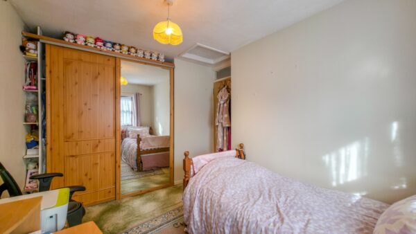 Goosander Way, West Thamesmead, SE28